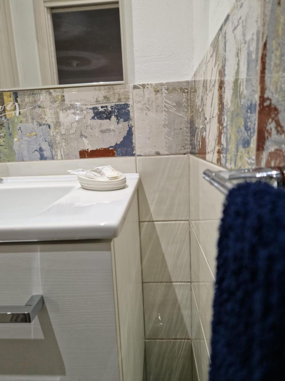 Bed and Breakfast Casa Marx Sedriano Экстерьер фото